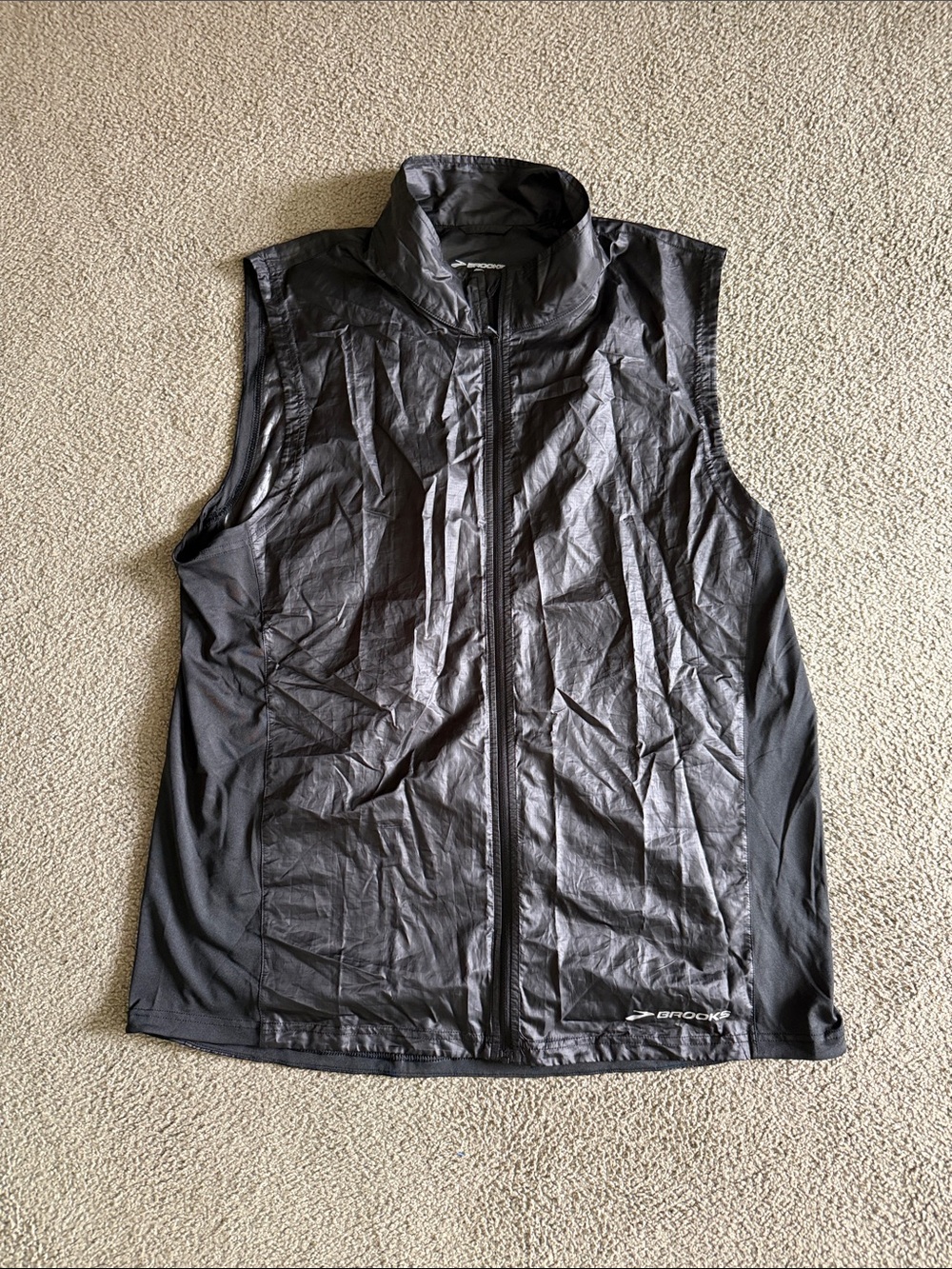 Brooks Men's Black Performance Running Vest